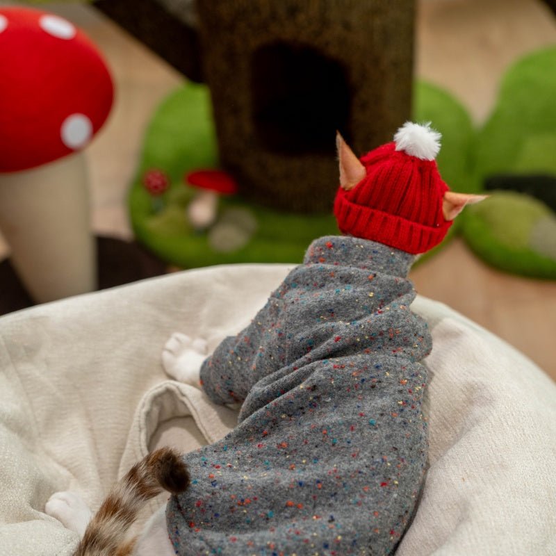 Red Hood Knit Hat Devon Sphynx Cat Ear Opening Warm Hat - PIKAPIKA