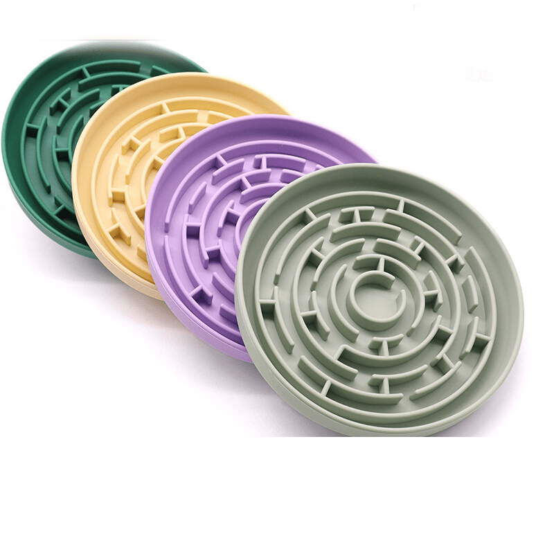 Slow Feeder Dog Bowls Silicone Pet Food Bowls With Suction Cups - PIKAPIKA